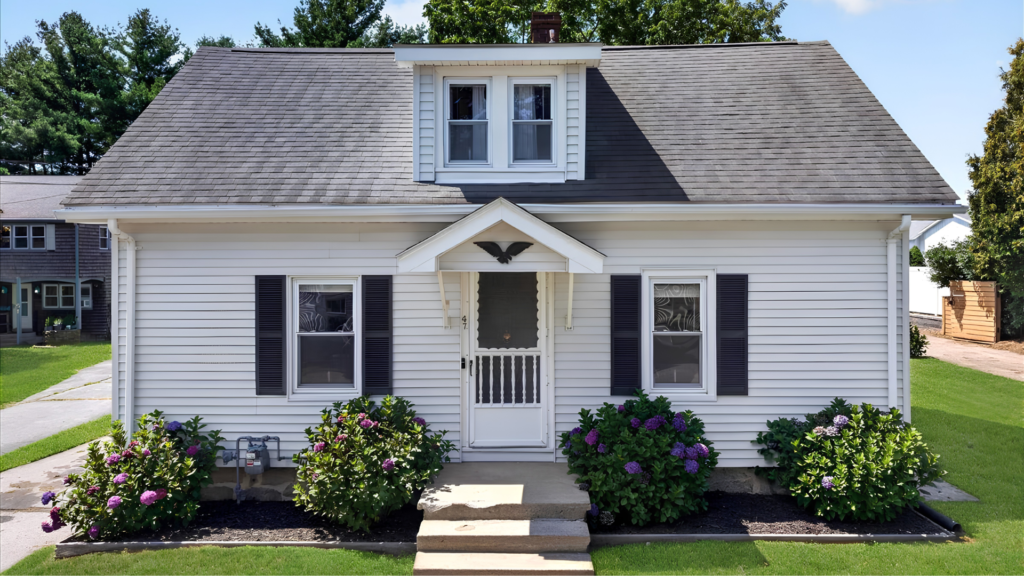 Credit Score Needed to Buy a House: What Connecticut Buyers Should Know 2 How Can Credit Affect Mortgage Costs
